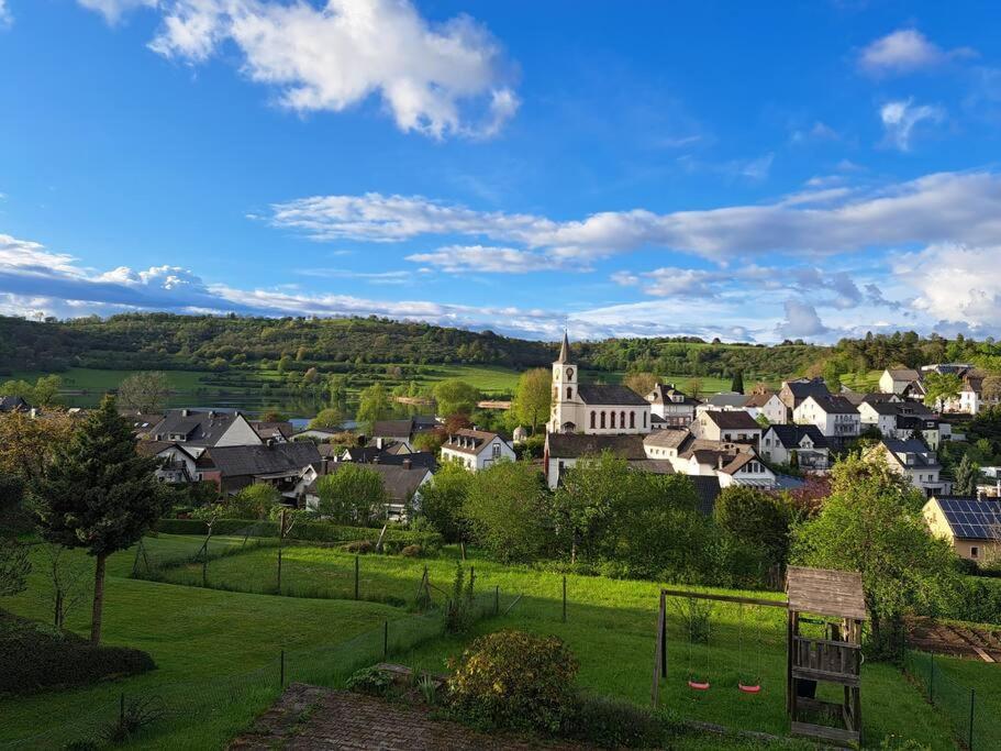 Haus Mit Idyllischem Seeblick ชาลเคินเมียเฮิน ภายนอก รูปภาพ